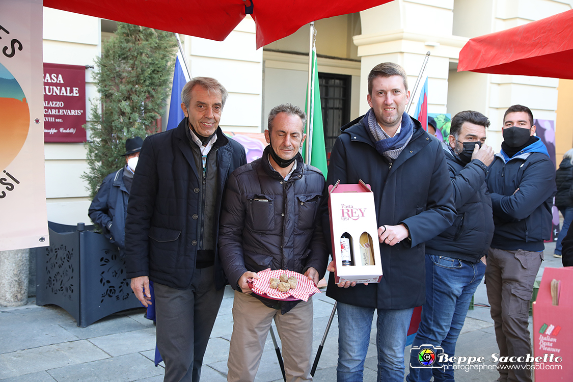 VBS_6050 - 10.ma Fiera Nazionale del Tartufo e Fiera dei Santi.jpg